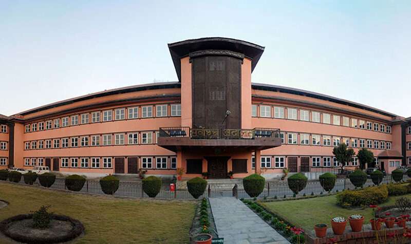 गण्डकी प्रदेशका मुख्यमन्त्रीलाई दीर्घकालीन असर पर्ने निर्णय नलिन अन्तरिम आदेश