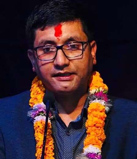 पत्रकारिताबाट राष्ट्रिय राजनीतिसम्मको यात्रा, दोलखाका लागि गौरव!